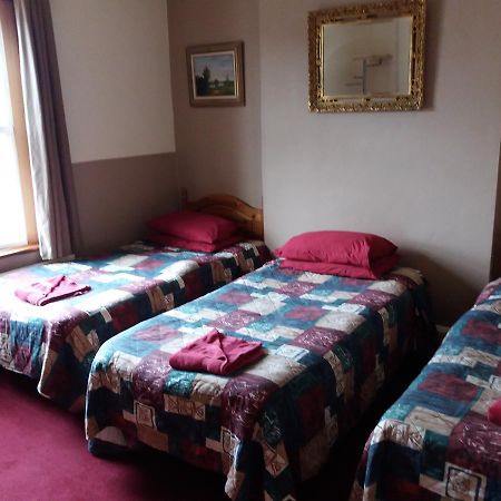The Crouch Oak Bed and Breakfast Addlestone Buitenkant foto